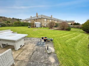 Photo 5- click for photo gallery